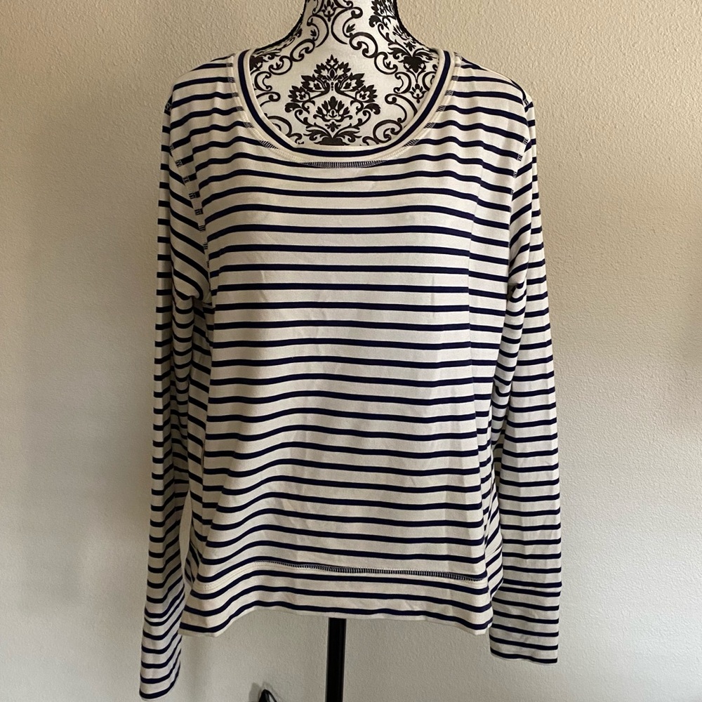 Stella & Dot The Crush It pullover